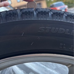 レヴォーグ　スタッドレスタイヤの画像