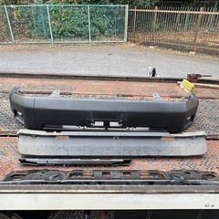 ランドクルーザー 70用 フロントバンパー一式の画像