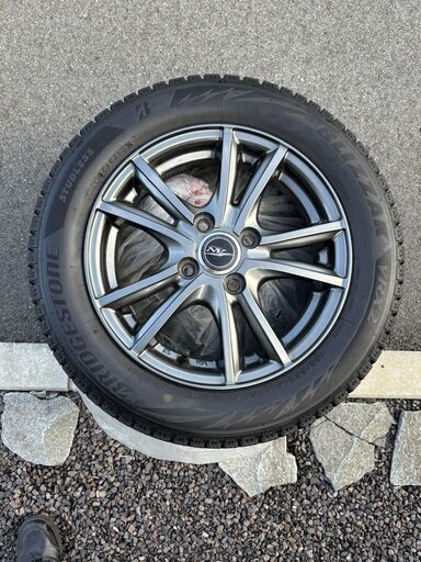 ブリヂストン　スタッドレスタイヤ　BLIZZAK VRX2　軽自動車用　155/65R14　75Q　アルミホイール付　4本セット　専用ナット付
