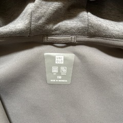 ユニクロ 150パーカーの画像