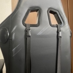 ゲーミングチェアの画像