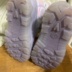 FROZEN アナとエルサ 光り子供用ブーツdisneyの画像