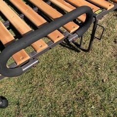 折りたたみ式ベッドの画像