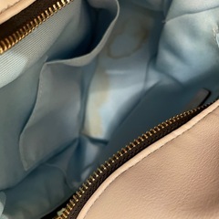 リュックとポーチ類の画像