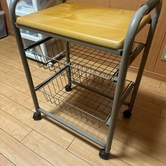 キッチンワゴンの画像