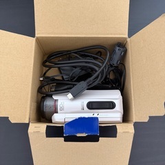 JVC Everio R GZ-R400 ビデオカメラ 2016年製 の画像