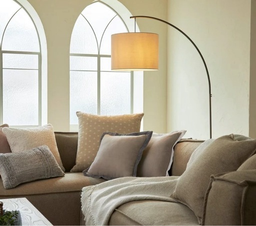 フロアライト　リビング