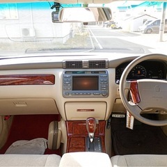 トヨタ　クラウン　ロイヤルサルーンG  JZS175の画像