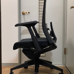 ヘイワース Very　オフィスチェア 肘付の画像
