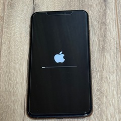 iPhone Xs Pro Max ホワイトの画像