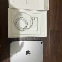 【第7世代】iPad mini7 Wi-Fi+Cellular 128GB スペースグレイ MXPT3J/A A2995の画像