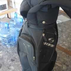ゴルフバッグの画像