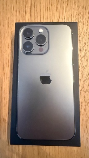 週末限定値下げiPhone13pro 128gb SIMフリー　ソフトバンク