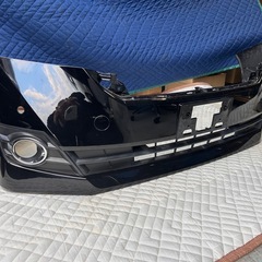 ヴェルファイア30 バンパーの画像