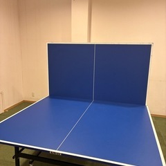 卓球台　SANEI 国際規格　ネット、ラケット付きの画像