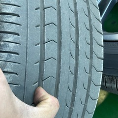 夏タイヤの画像
