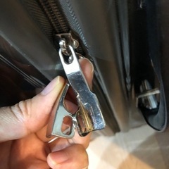 大型スーツケース(鍵無し、キャスター交換済み）の画像