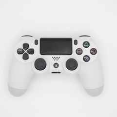 PS4PRO 1TB グレイシャーホワイトの画像