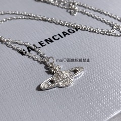 Vivienne ヴィヴィアン　ネックレス　シルバーの画像