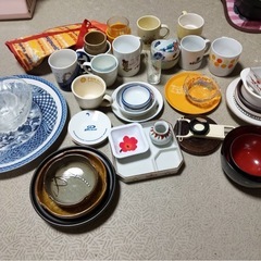 レディース服・小物・お皿等の画像