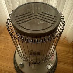 22年製　美品　トヨトミ　開放式石油ストーブの画像