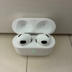 ジャンク品 AirPods 第3世代 箱無しの画像