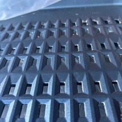 アイリスオーヤマの網焼き風ホットプレート「ZIHA-A20-HA」の画像