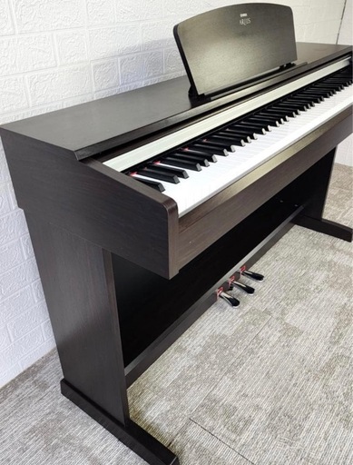 YAMAHA YDP 141
