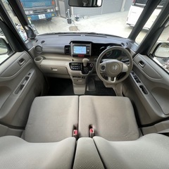 ホンダ N-BOX GLパッケージ 車検2年 内外装仕上済 ナビ TV Bカメラ ETC の画像