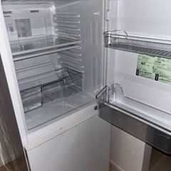 引越しに伴い、冷蔵庫お譲りします。の画像