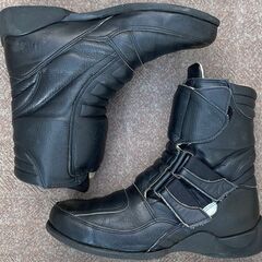 クシタニ　ガルドシューズの画像