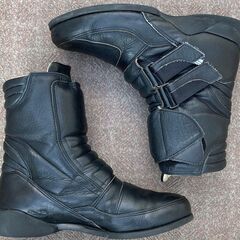 クシタニ　ガルドシューズの画像