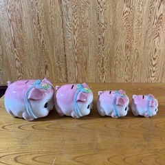 ちょっと懐かしい〜！豚さん貯金箱！4点セット！の画像