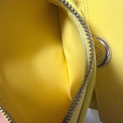 LOEWE 三つ折り財布の画像