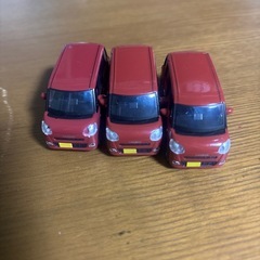 ムーヴキャンバスミニカーの画像