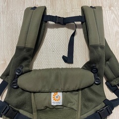 【相談中】抱っこ紐　エルゴ　カーキの画像