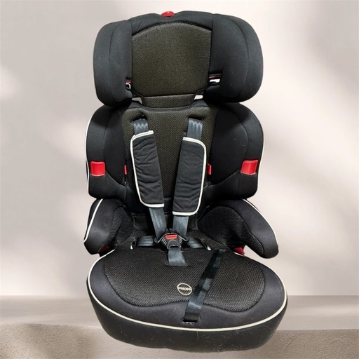 アイリスプラザ　チャイルドシート　ジュニアシート　ほぼ未使用　美品　黒 セール中☆アイリスプラザ ジュニアシート ブラック メッシュ生地