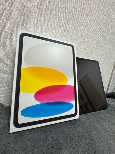 美品　Apple iPad 10.9インチ (第10世代) 64GB シルバー