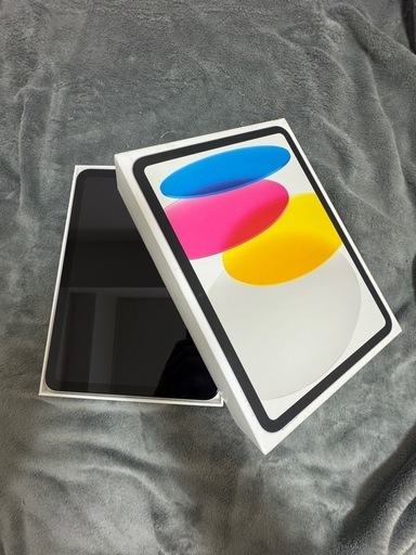 美品　Apple iPad 10.9インチ (第10世代) 64GB シルバー