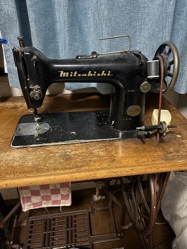 アンティーク　足踏みミシン