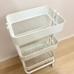 【12/3無料お譲り】中古⭐︎IKEAワゴン【ネイルサロン使用】の画像