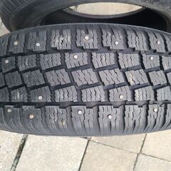 ハンコック スパイクタイヤ HPW401 215/60-16　2002年製　4本セット【希少】の画像