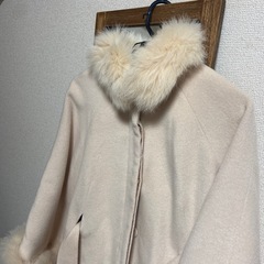 セシルマクビーポンチョ型コート定価3万の画像