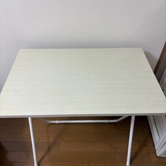 ニトリ　折りたたみテーブルの画像