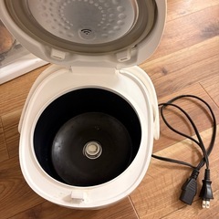 炊飯器の画像