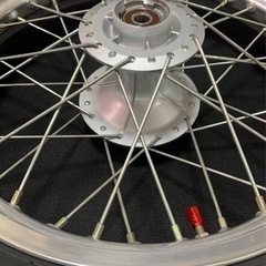 🛞SUZUKI【バンバン200】フロントホイール&タイヤ付き🛞の画像