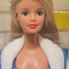 Barbie バービー 人形 Bath Boutique 1998 バスローブの画像