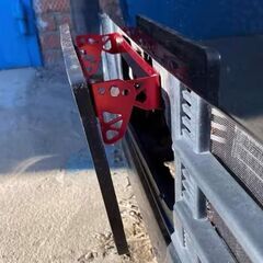 未使用 アウトレット 汎用 車用ナンバープレートステー チタン 角度調整 タオル付きの画像