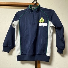 屋島西小制服・体操服・学年章など1点150円⭐︎の画像