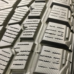 売約済み完全バリ山　225/65R17 アイスガード　雪道安心の国産ヨコハマの画像